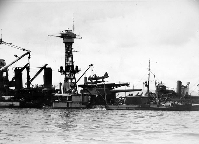 16775093593_30ec51b622_o a large ship in a body of water