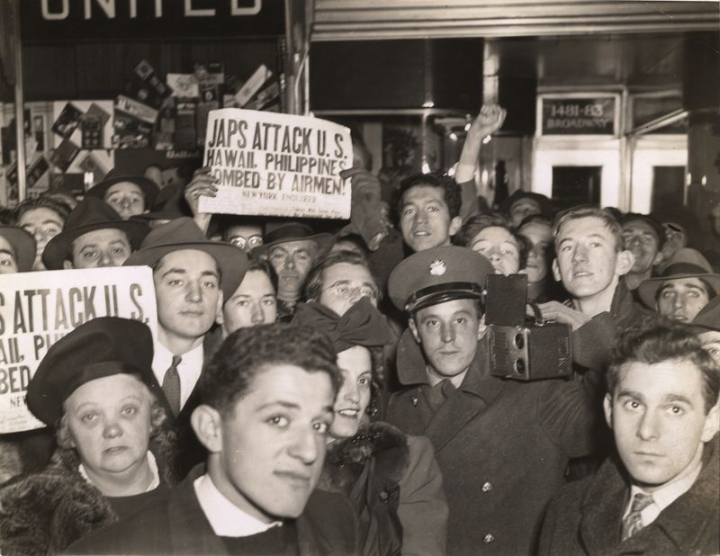 Henri René, Ivan Graziani posing for a photo